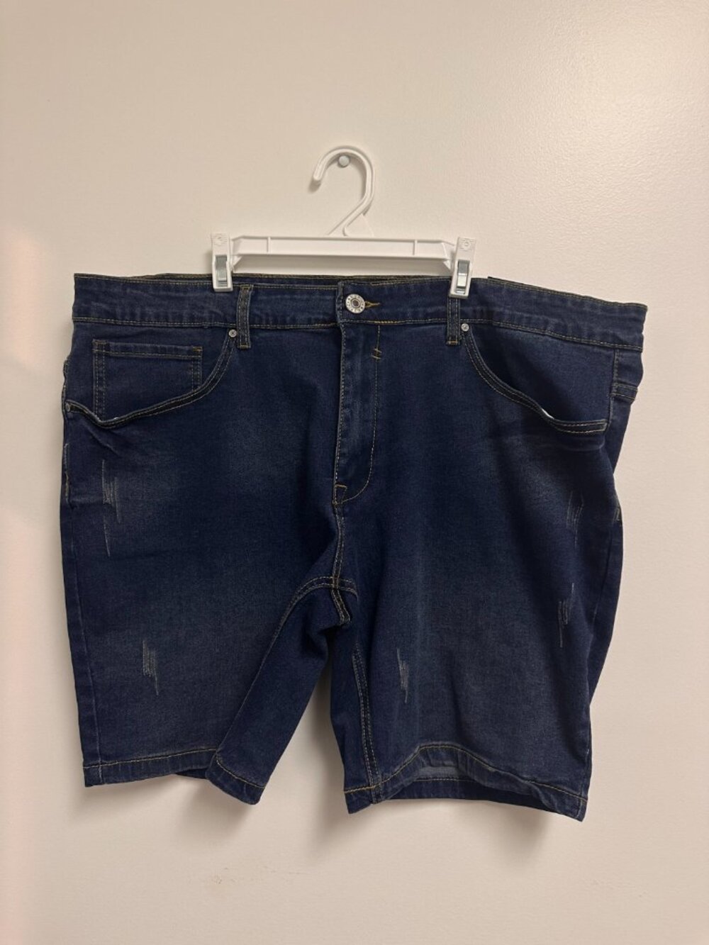Blu Rock Women's Denim  Shorts Size 20 Blue Dark Wash Distressed Stretch